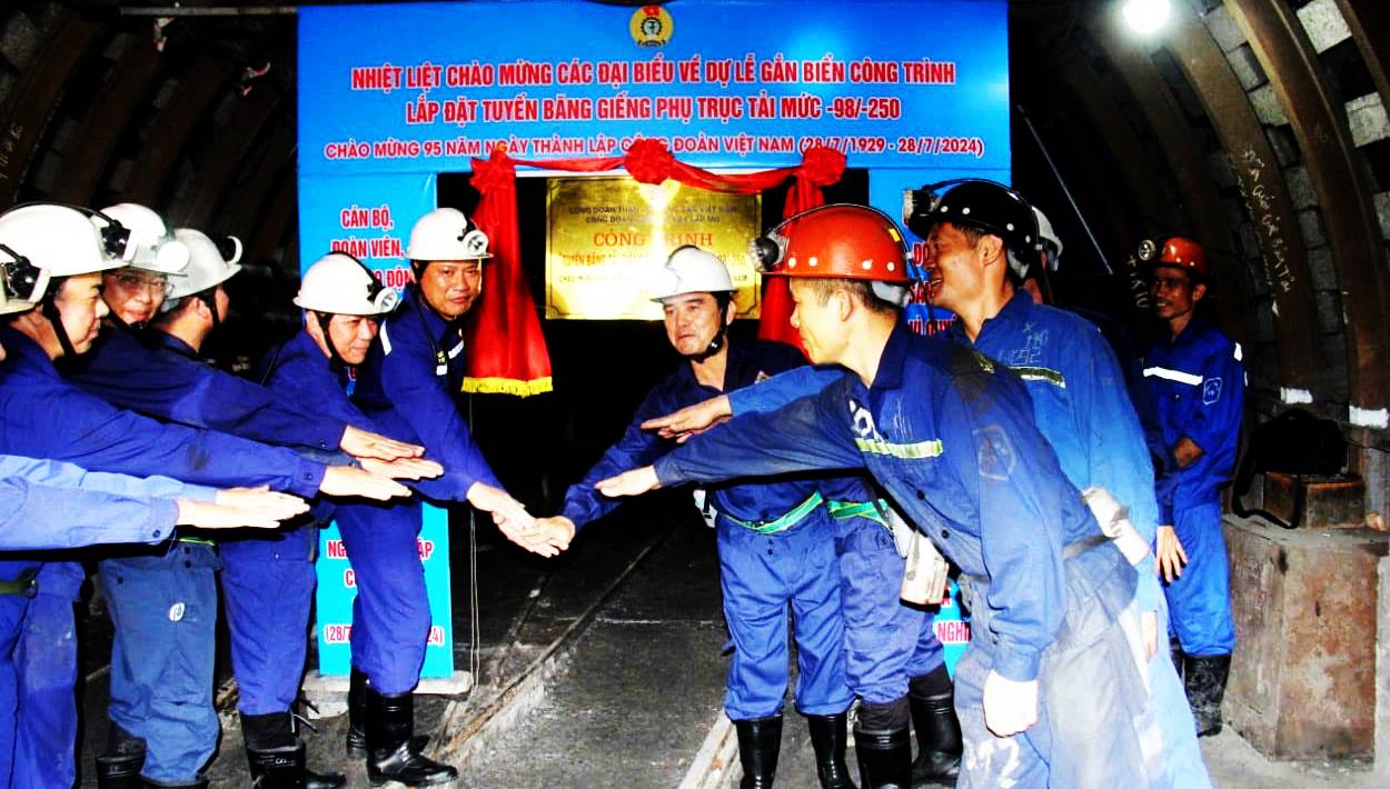 https://www.xaylapmo.vn/kxszowri4bpxxthm/2.jpg